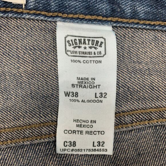 Levis Signature Jeans Mens 38x32 Blue Straight Leg Cotton Denim Dark Wash 2008 - Picture 5 of 13